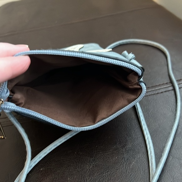 Fun summer crossbody! 6x8” - Picture 2 of 3